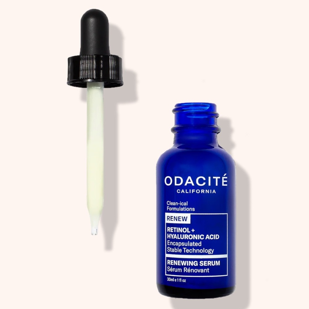 Odacité Renewing Serum with Retinol and Hyaluronic Acid